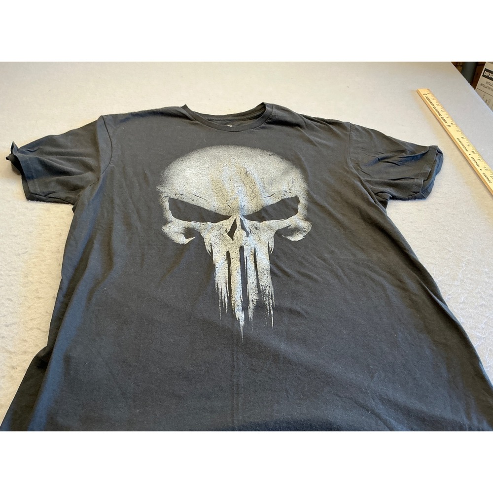 Marvel‎ Punisher Graphic Tee Skull Logo Black Cotton Shirt Size XL Streetwear